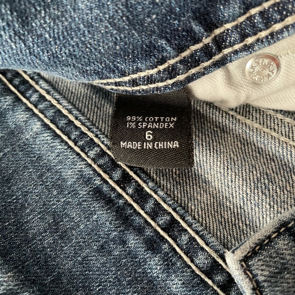 London Jean Denim Shorts - Picture 10 of 10